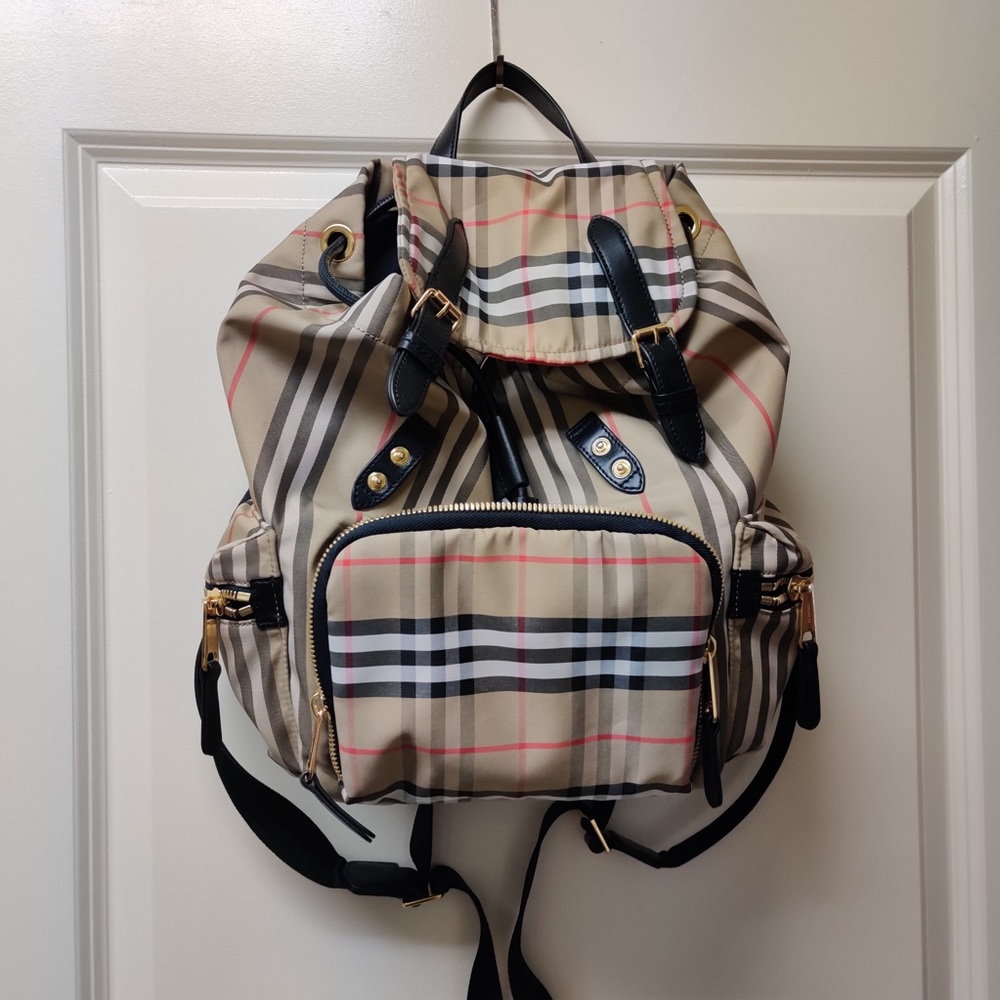 NEW Burberry Vintage check Backpack